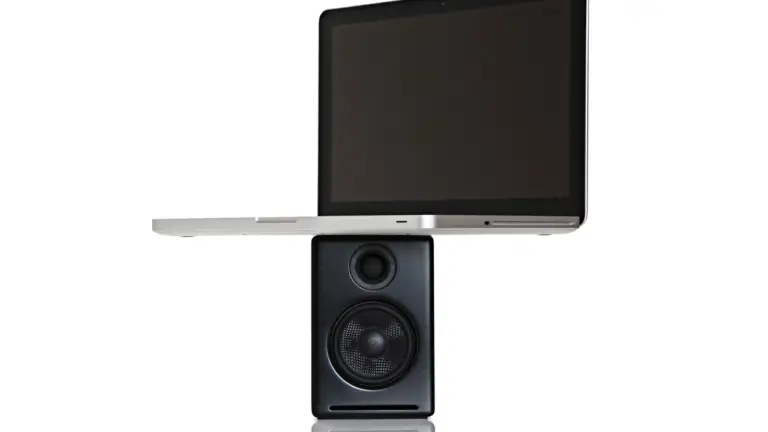 Can You Mix Music Using Laptop Speakers?